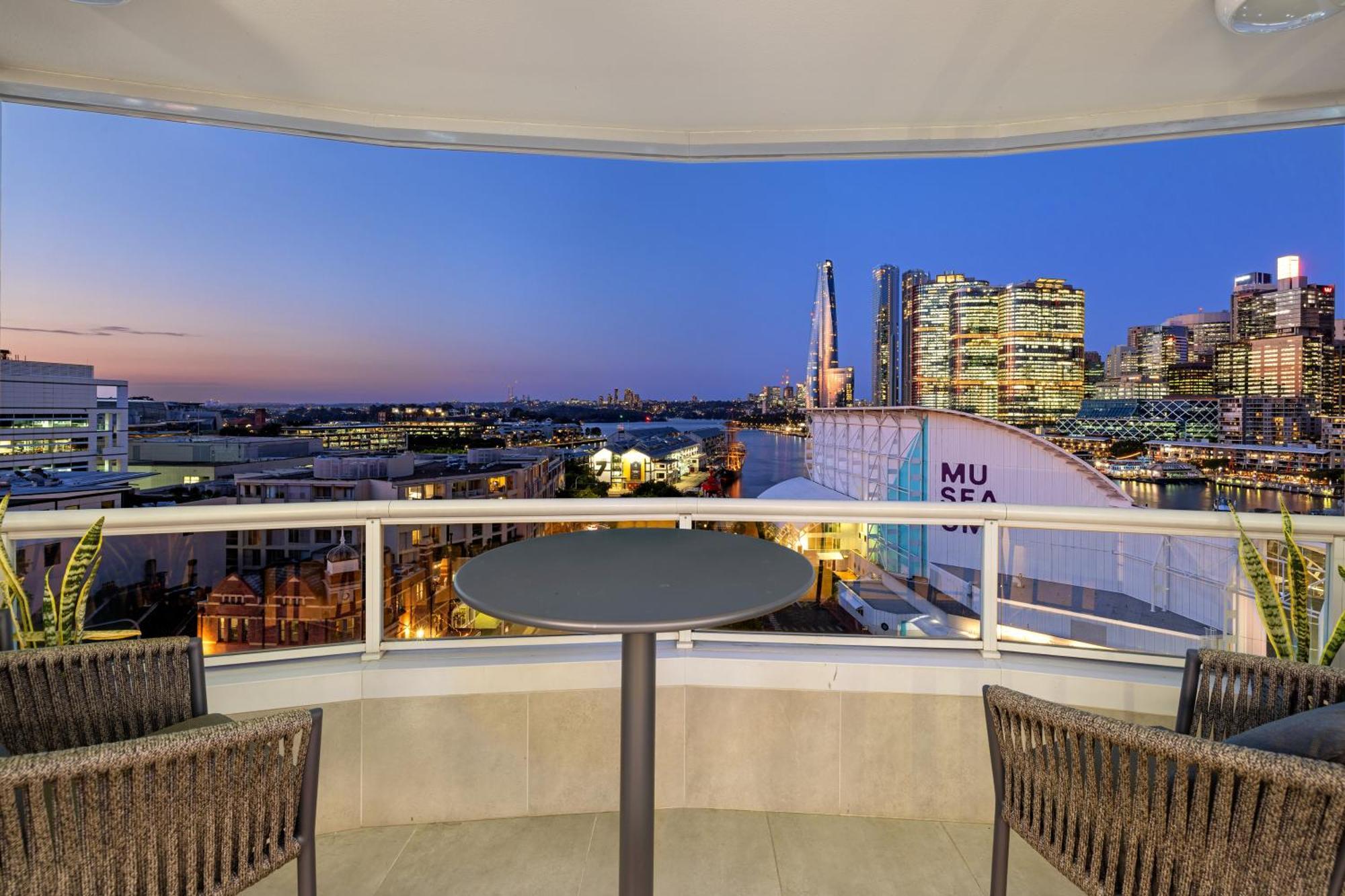 סידני 3 Bedroom Darling Harbour Apartment מראה חיצוני תמונה